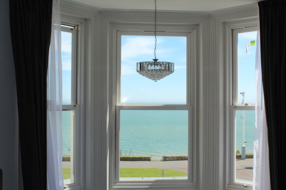 The View Hotel Folkestone, A Member Of Radisson Individuals מראה חיצוני תמונה