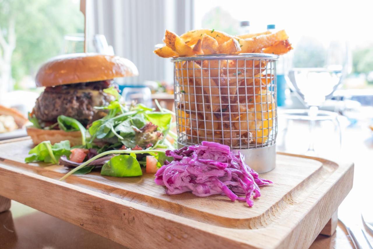 The View Hotel Folkestone, A Member Of Radisson Individuals מראה חיצוני תמונה